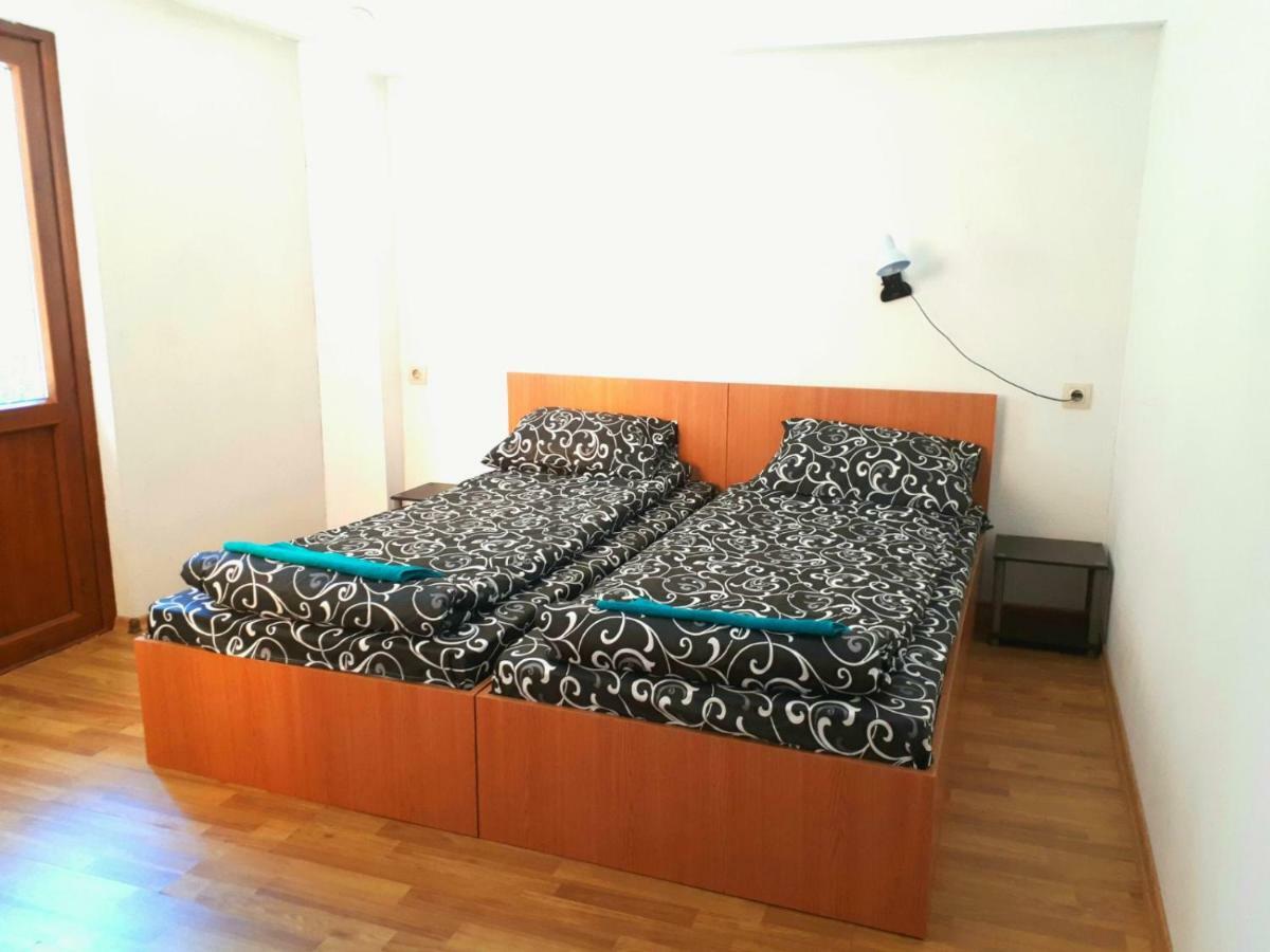 Къща Момина Сълза Hotel Sapareva Banya Luaran gambar